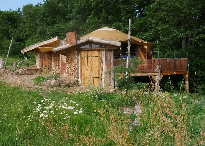 De L'aigle Lüks kamp alanı